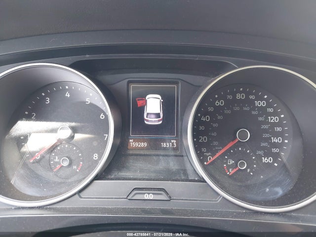 Volkswagen Tiguan 2018 3VV2B7AX3JM143905 Image 7