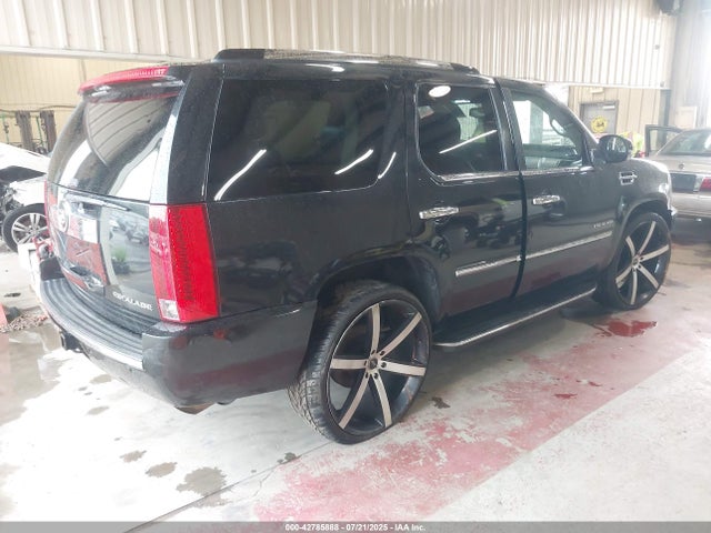2010 CADILLAC ESCALADE 1GYUKCEF2AR242516 Photo 3