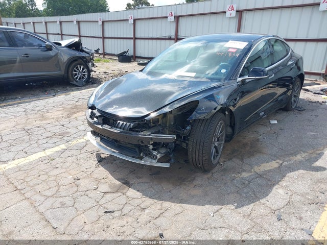 2019 TESLA MODEL 3 5YJ3E1EB1KF441834 Photo 1