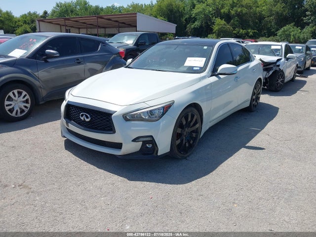 Infiniti 2015 2015 JN1BV7AR3FM413499 Image 2
