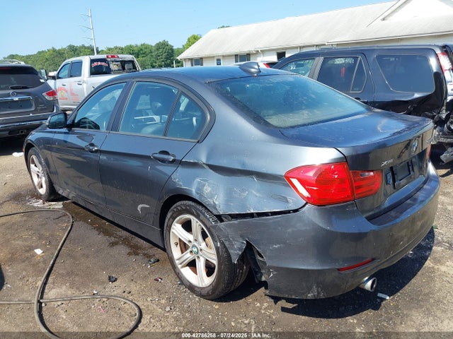 42786258 :رقم المزاد ، WBA3C3C51EP662792 vin ، 2014 Bmw 320i Xdrive مزاد بيع