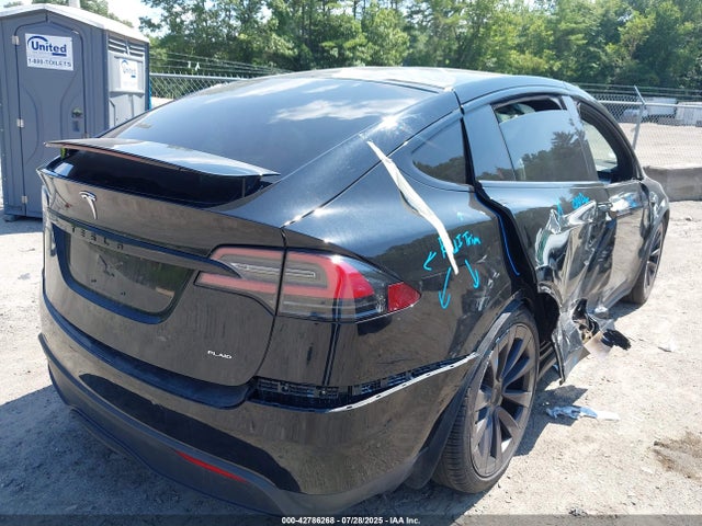 Tesla MODEL X 2022 7SAXCBE66NF332809 Image 4
