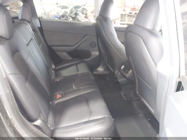 2024 TESLA MODEL Y 7SAYGDEE1RF200204 Photo 7