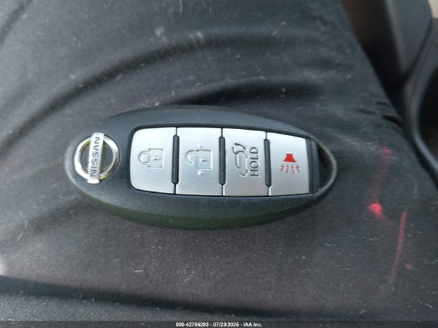 KNMAT2MT2FP520521 Nissan 2015
