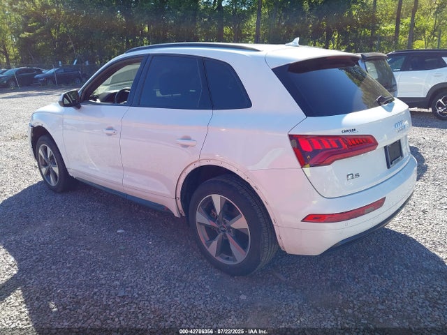 2020 AUDI Q5 WA1ANAFY7L2096303 Photo 2