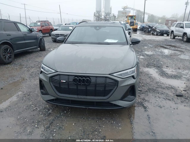 Audi E-Tron 2023 WA1VABGE5PB025243 Image 12