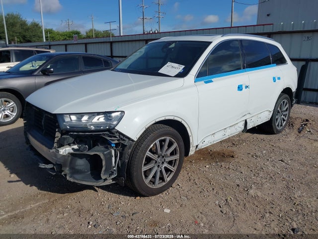 2018 AUDI Q7 WA1VAAF78JD018702 Photo 1