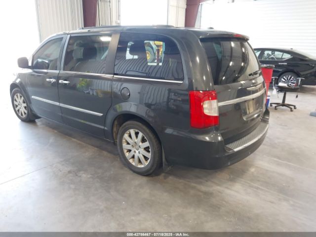 2011 CHRYSLER TOWN & COUNTRY 2A4RR8DG3BR799441 Photo 2