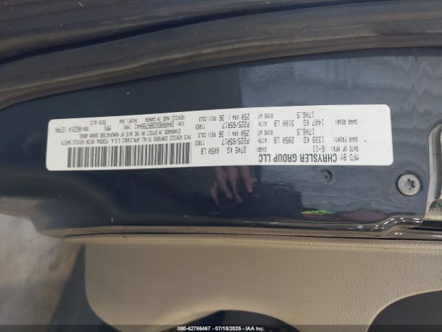 2011 CHRYSLER TOWN & COUNTRY 2A4RR8DG3BR799441 Photo 8