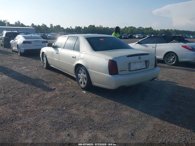 2000 CADILLAC DEVILLE 1G6KF5790YU332178 Photo 2