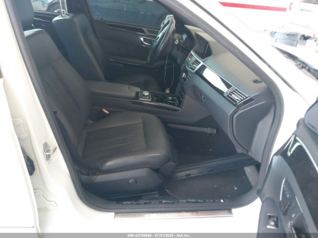 2010 MERCEDES-BENZ E 550 WDDHF7CB3AA033244 Photo 4
