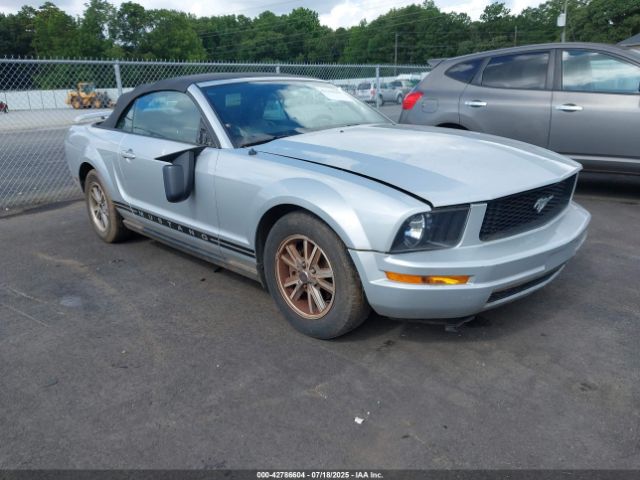 2005 FORD MUSTANG 1ZVFT84N455252427