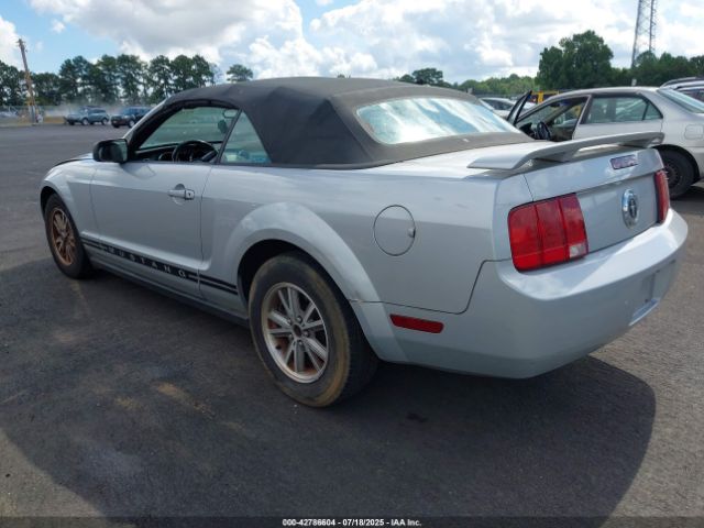 2005 FORD MUSTANG 1ZVFT84N455252427 Photo 2