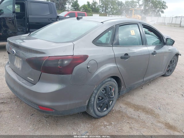 1FADP3E24EL302119 Ford 2014