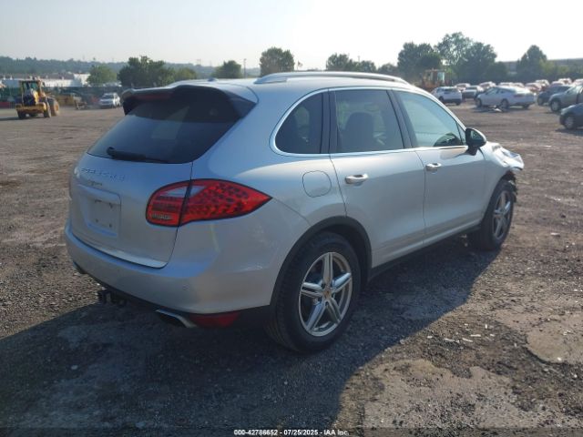 2014 PORSCHE CAYENNE WP1AA2A28ELA07344 Photo 3