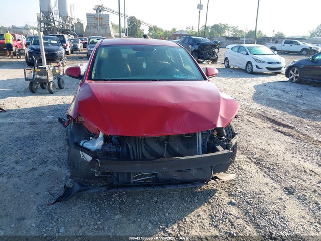KMHD84LF8HU064076 Hyundai 2017