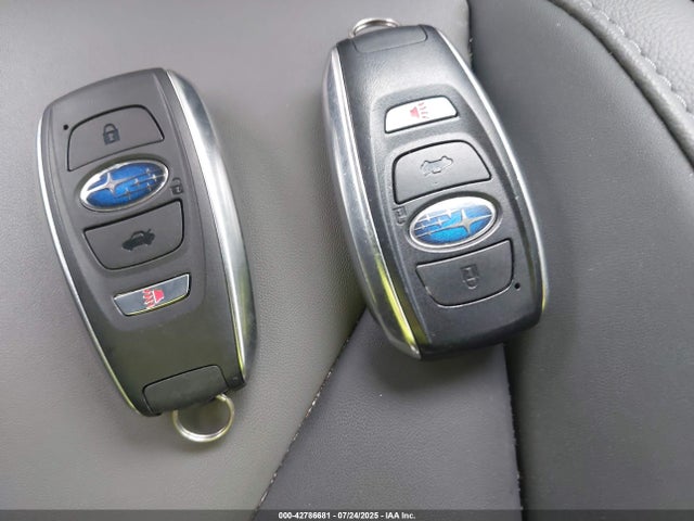 JF2GTHSC1PH237587 Subaru na