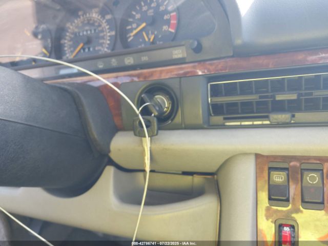 1990 MERCEDES-BENZ 560 WDBCA39E9LA543211 Photo 10