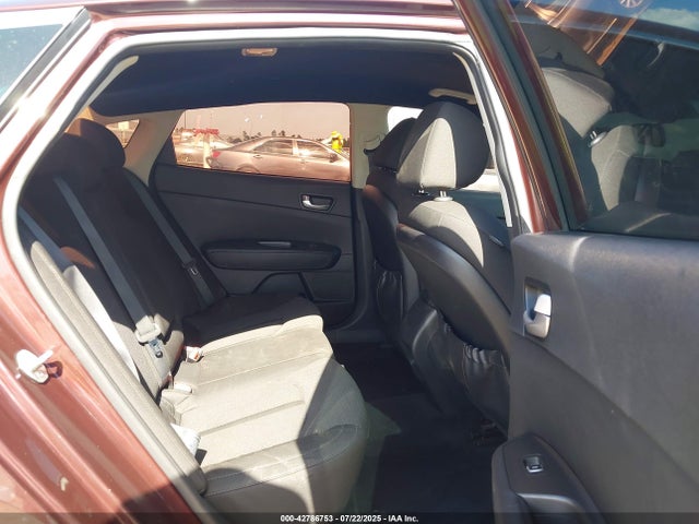 5XXGT4L37JG185585 KIA gdi