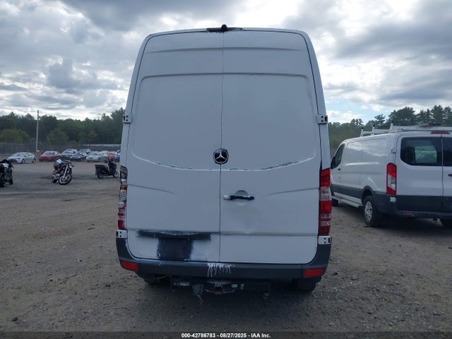Mercedes-Benz Sprinter 2016 WD3PE7DD7GP339582 Image 16