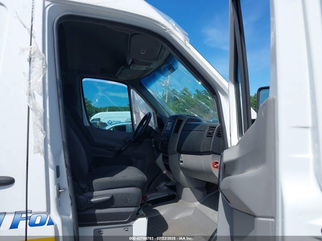 Mercedes-Benz Sprinter 2016 WD3PE7DD7GP339582 Image 5
