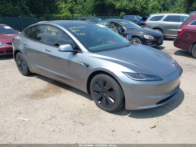 2025 TESLA MODEL 3 5YJ3E1EB6SF898168 Photo 0
