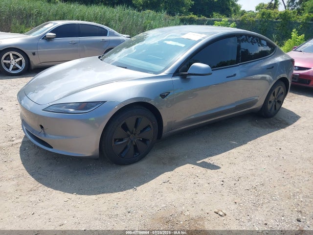 2025 TESLA MODEL 3 5YJ3E1EB6SF898168 Photo 1