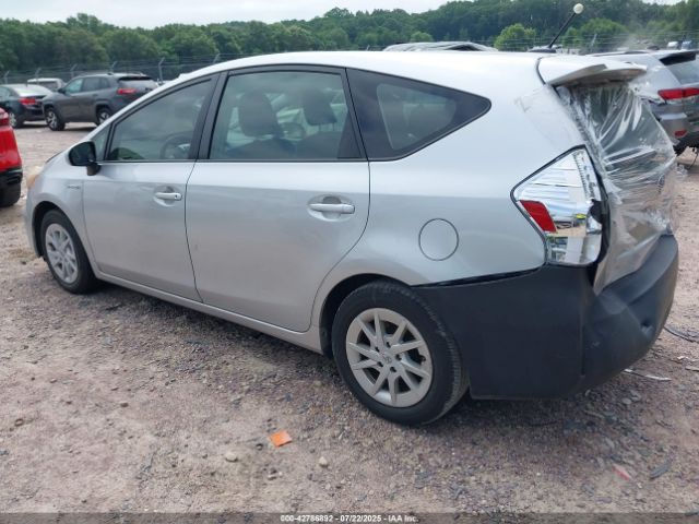 2012 TOYOTA PRIUS V JTDZN3EU6C3186653 Photo 2