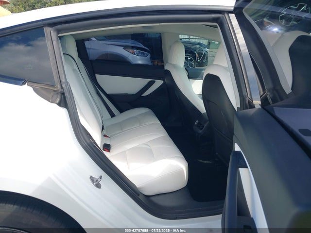 2021 TESLA MODEL 3 5YJ3E1EB9MF858573 Photo 7