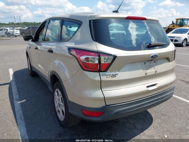 2018 FORD ESCAPE 1FMCU0F76JUA01343 Photo 2