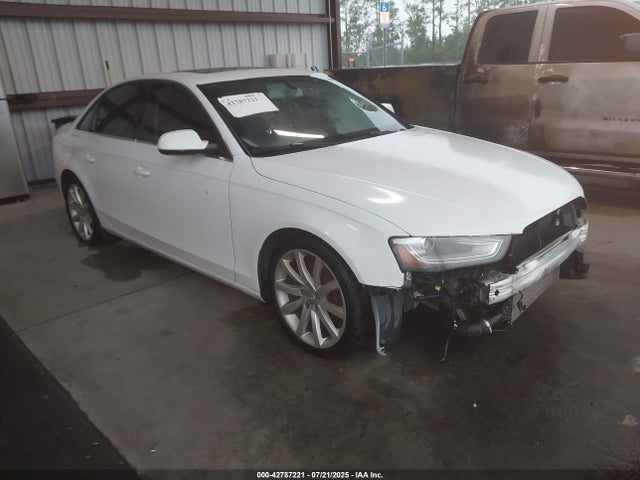 2013 AUDI A4 WAUFFAFLXDN006944 Photo 0