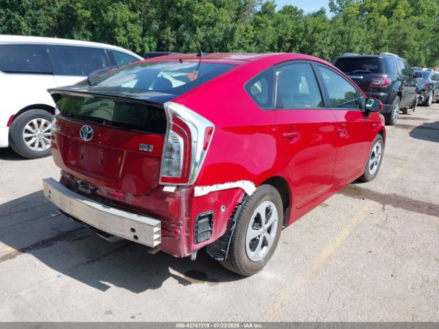 2015 TOYOTA PRIUS JTDKN3DU1F0426586 Photo 3