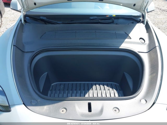Tesla Model Y 2021 5YJYGDEE6MF253146 Image 10