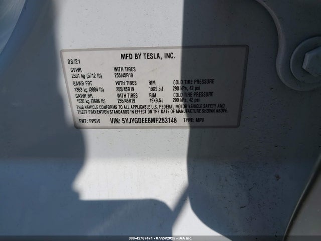 Tesla Model Y 2021 5YJYGDEE6MF253146 Image 9