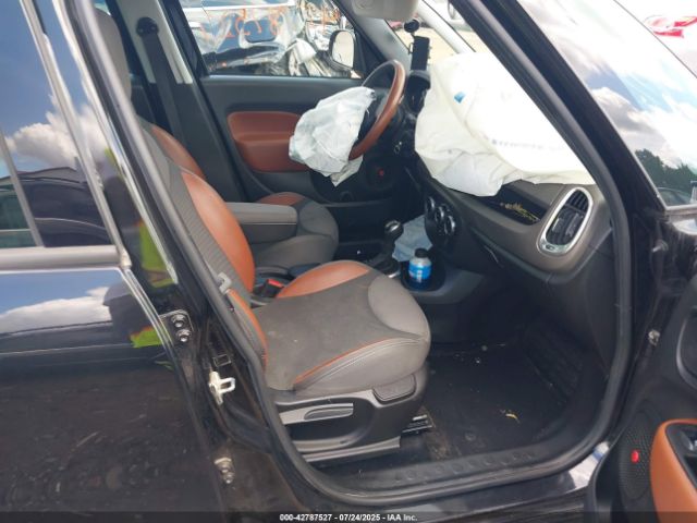 2014 FIAT 500L ZFBCFADH0EZ014908 Photo 4