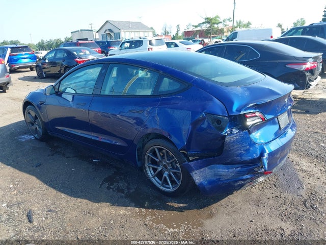 2022 TESLA MODEL 3 5YJ3E1EA4NF320761 Photo 2