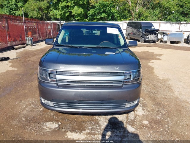 Ford 2019 2019 2FMHK6D82KBA10509 Image 12