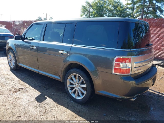 Ford 2019 2019 2FMHK6D82KBA10509 Image 3