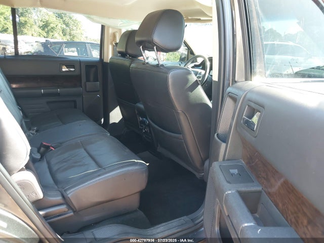 Ford 2019 2019 2FMHK6D82KBA10509 Image 8