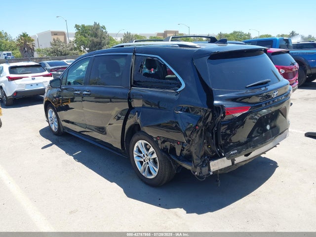 5TDZSKFCXRS111647 Toyota a25a-fxs