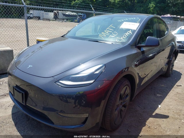 7SAYGDEE0RA301487 Tesla Model Y