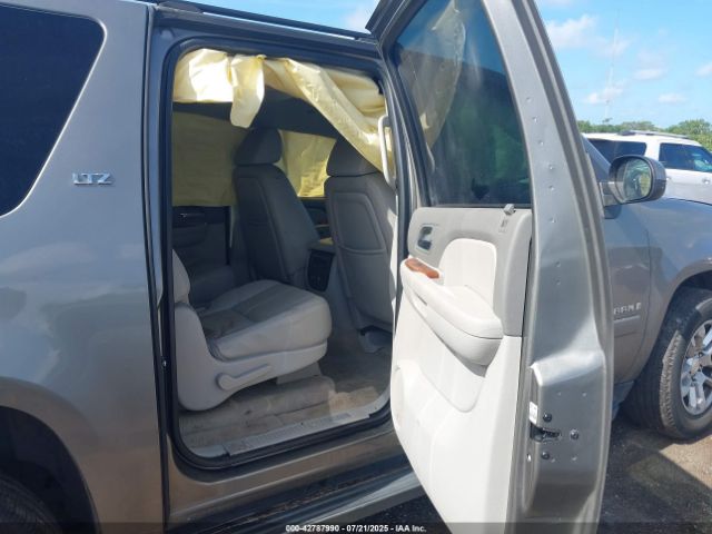 2007 CHEVROLET SUBURBAN 1500 1GNFC16J77R260500 Photo 7