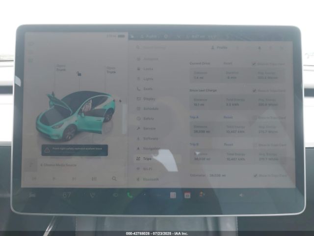 2023 TESLA MODEL Y 7SAYGDEE2PF623287 Photo 6