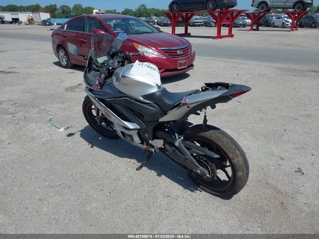 MH3RH18Y5LK003342 Yamaha Yzf-r3