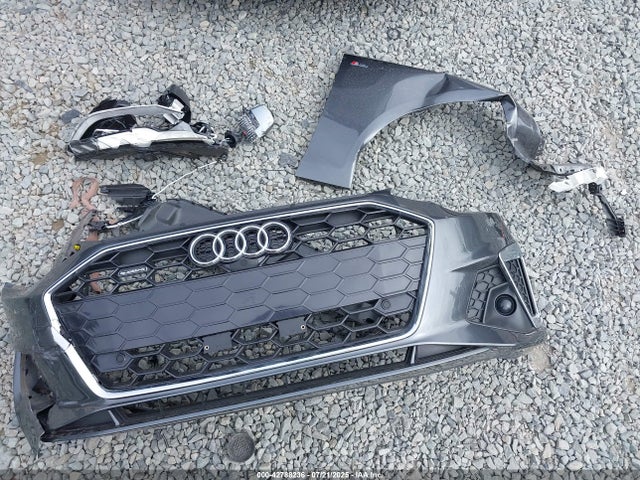 WAUEAAF42NN013083 Audi 45 tfsi (2.0t)
