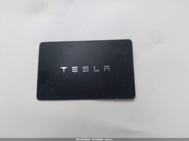 2023 TESLA MODEL Y 7SAYGDEE2PA109825 Photo 10