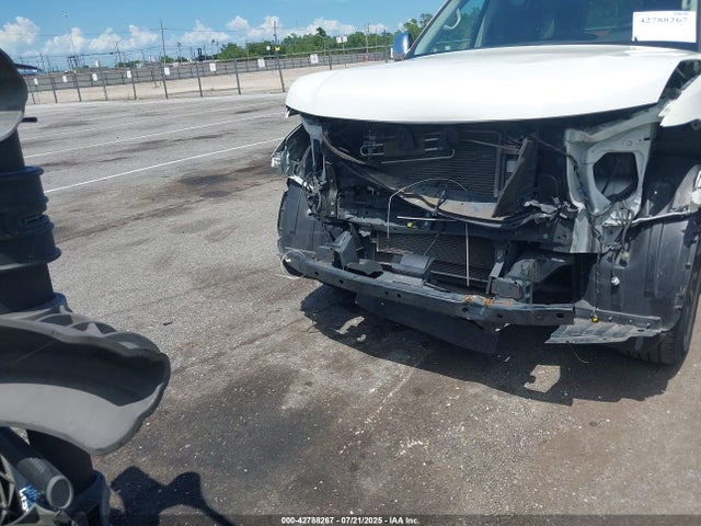 JN8AY2NF9K9350588 Nissan 2019