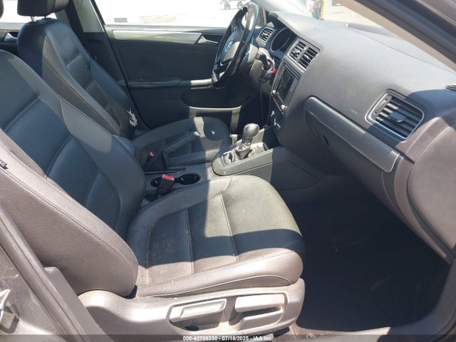 3VWDB7AJ0HM379230 Volkswagen 1.4 tsi