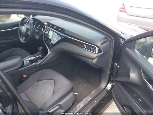 2018 TOYOTA CAMRY 4T1B11HK8JU658673 Photo 4