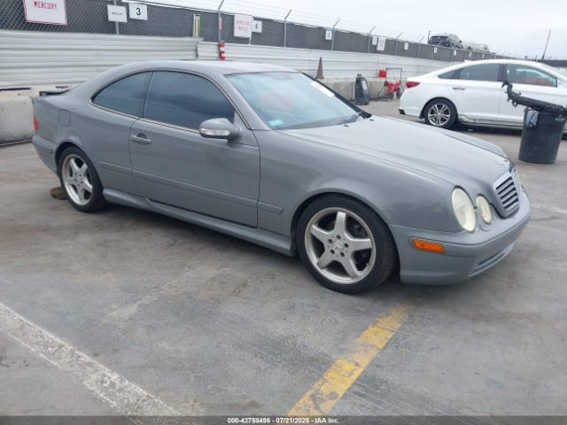 2002 MERCEDES-BENZ CLK 430 WDBLJ70G82T096105